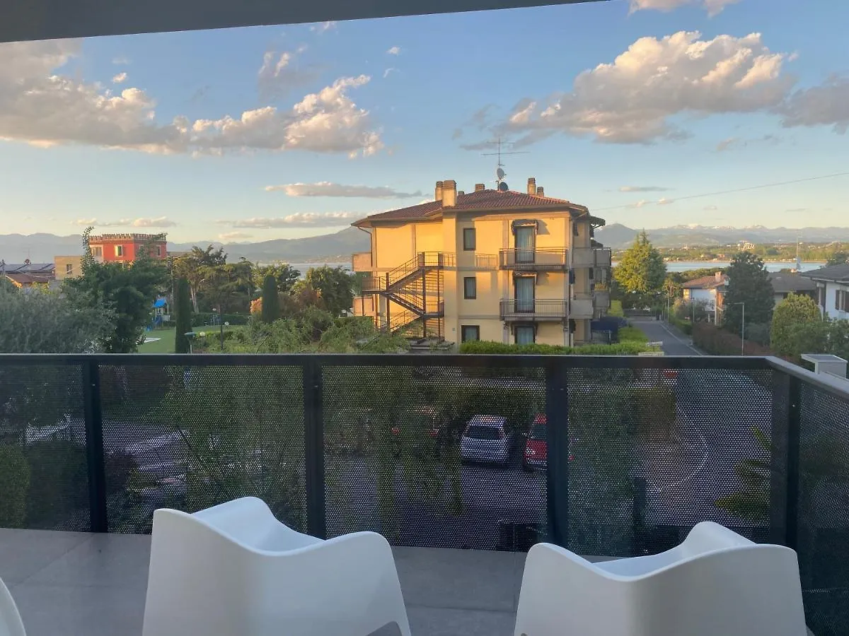 Plaza Lago Di Garda Hotel Peschiera del Garda Guest house